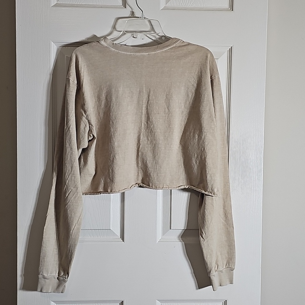 Forever 21 NASA 100% Cotton Cropped Graphic Tee Long Sleeve Tan Size XL - Picture 2 of 6